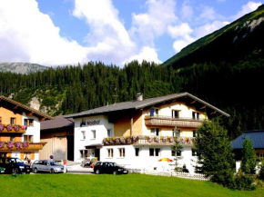 Pension Waldhof, Lech, Österreich